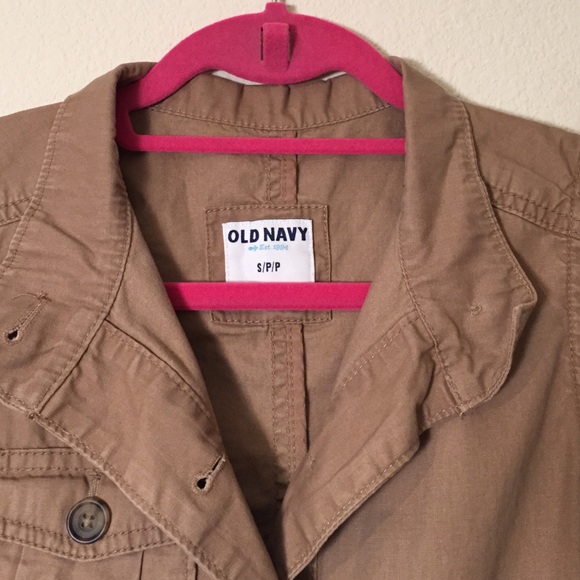 Old Navy Jackets & Coats - Old Navy Khaki Cargo Vest, Size S Old Navy Jackets & Coats - Old Navy Khaki Cargo Vest, Size S
