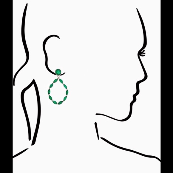 Earring Bundle - Picture 2 of 3