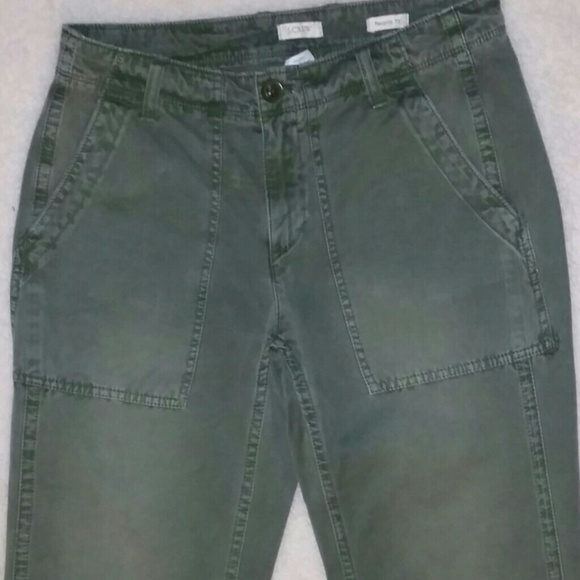 J. Crew Light Faded Green Pant Capris - Picture 3 of 4