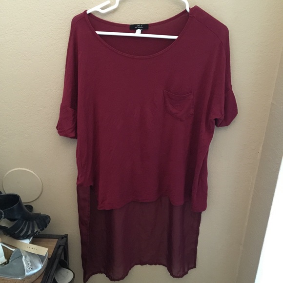 Maroon long back tshirt