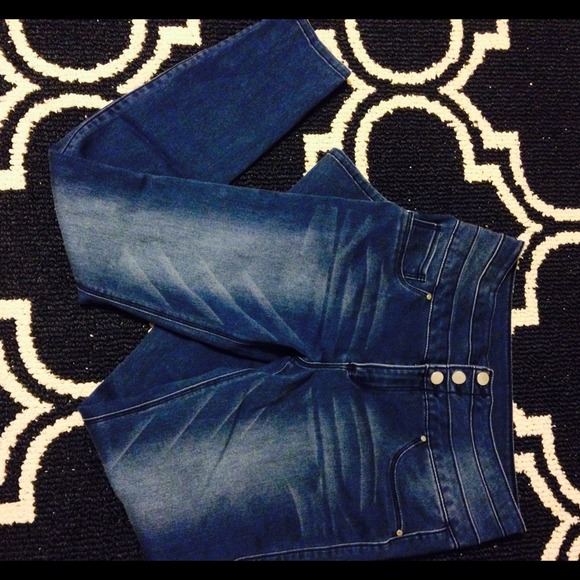 ON HOLD-Bebe high-waist skinny jeans