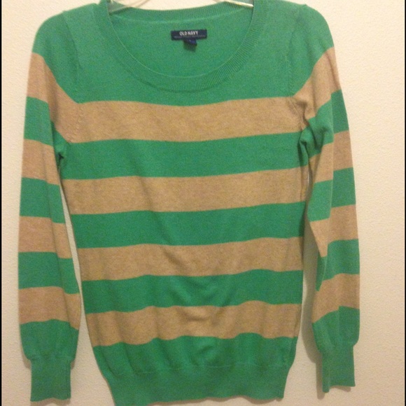 Blue & tan sweater
