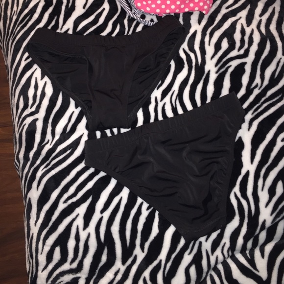 Black swim bottoms
