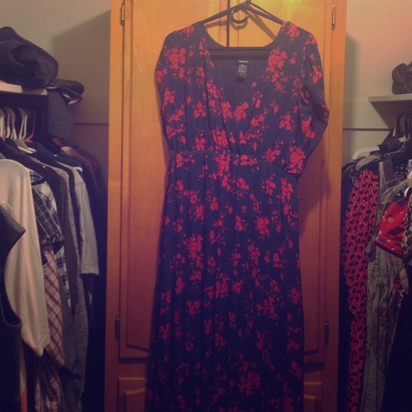 Torrid maxi dress sz 1 (16-18)