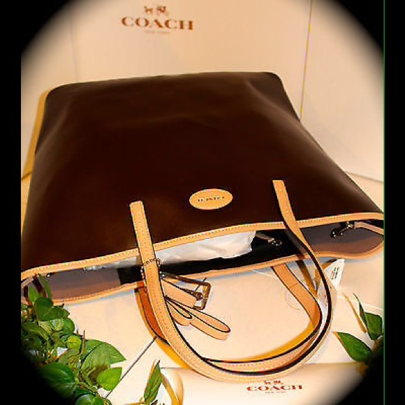 SOLD! SOLD! NWT-COACH HANDBAG! SOLD! - Picture 4 of 4