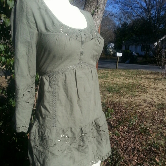 F&F detailed top - Picture 2 of 4