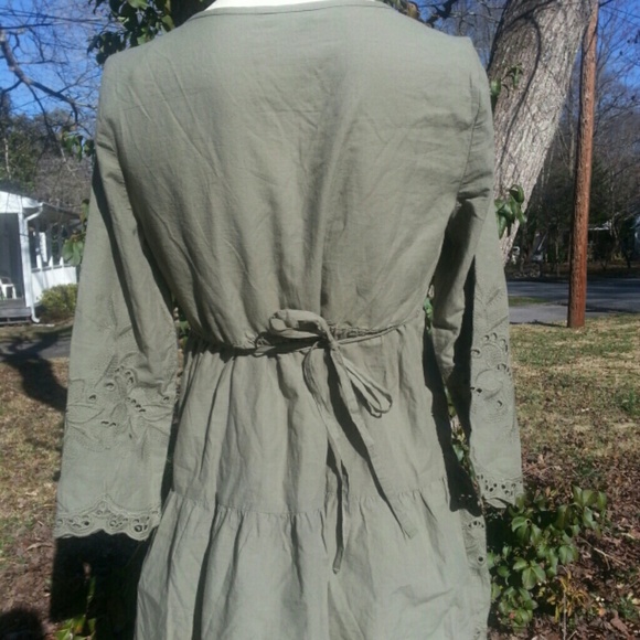 F&F detailed top - Picture 3 of 4