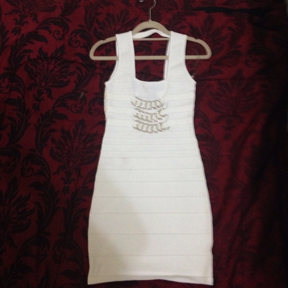 Matte white dress ❤️ open to offers