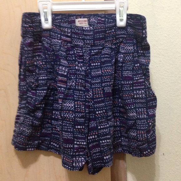 Purple vintage shorts ❤️ open to offers