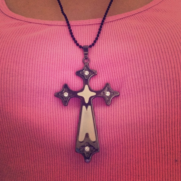 Black and white obsidian cross necklace - Picture 1 of 4
