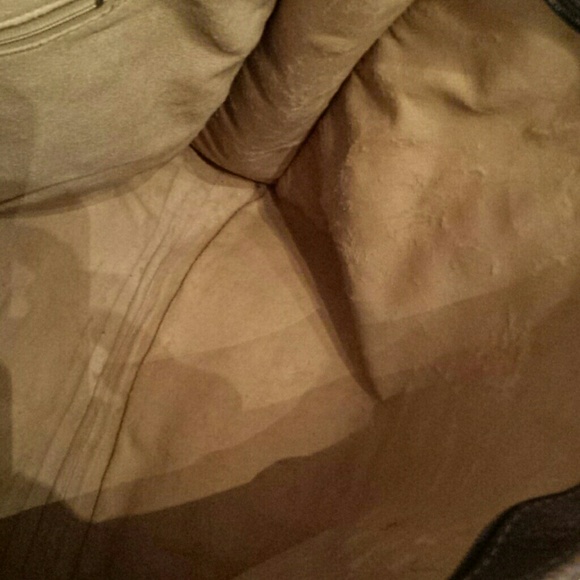 Gucci ♥️♥️SOLD♥️♥️ - Picture 3 of 4