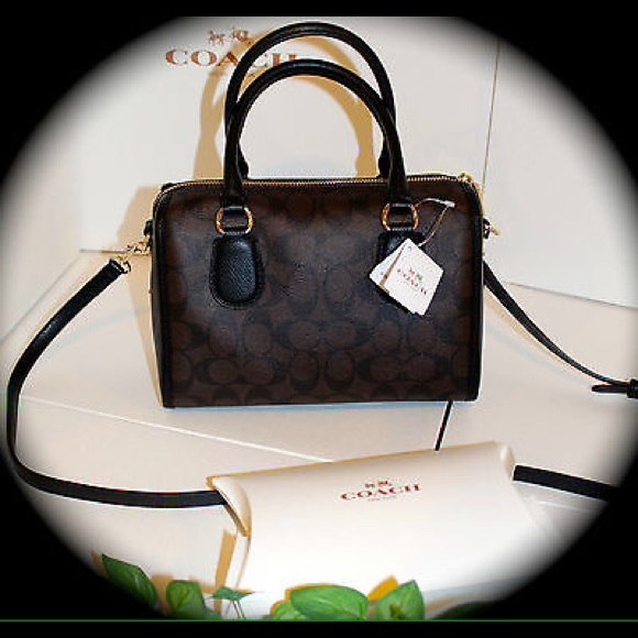 ✋🎈SOLD 🎈COACH DOCTOR'S HANDBAG! 🎈SOLD🎈 - Picture 3 of 4