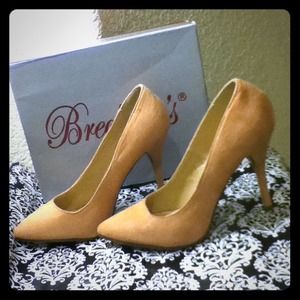 Light Petal Pink Heels