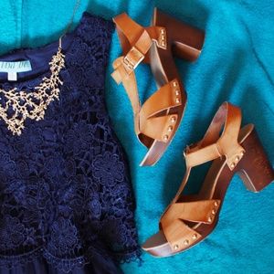 🎉Marked down 30% 🎉Francesca's Navy Lace Dress