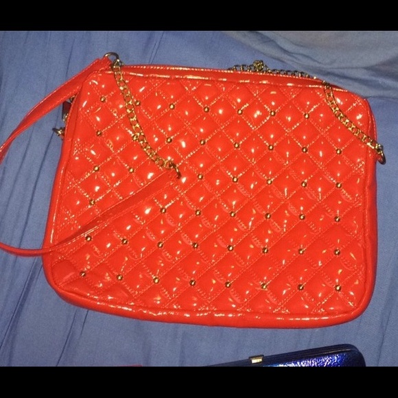 Tablet case or can be used as purse!