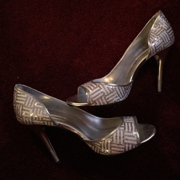 Silver peep toe pumps - Picture 2 of 3