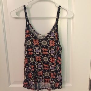 Geometric floral print top