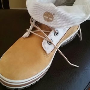 Timberland Wheat Rolltop sz 5