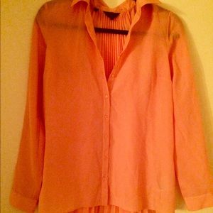Salmon colored Guess Top. Size xs. Worn once