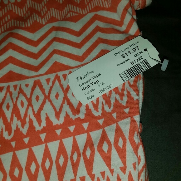 SOLD! Aztec Print Crop Top - Picture 2 of 3