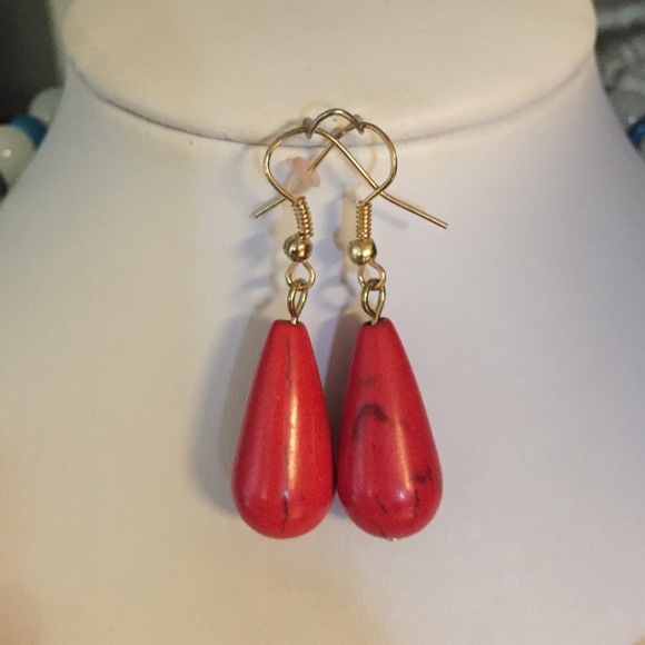 Necklace Set - Picture 2 of 4