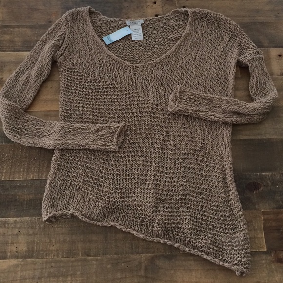 Aritzia Sweaters - 🌿V🌿 Aritzia open weave sweater