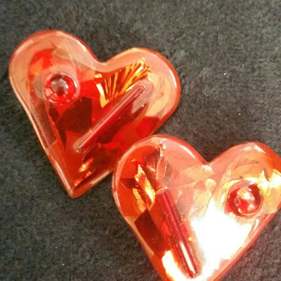 Retro style red heart shape earrings