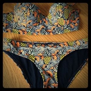 Top shop pine Apple print