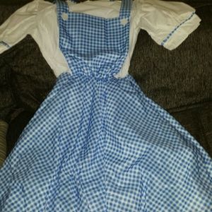 Dorothy costume