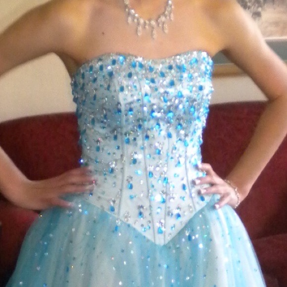 Blue Prom Dress! - Picture 4 of 4