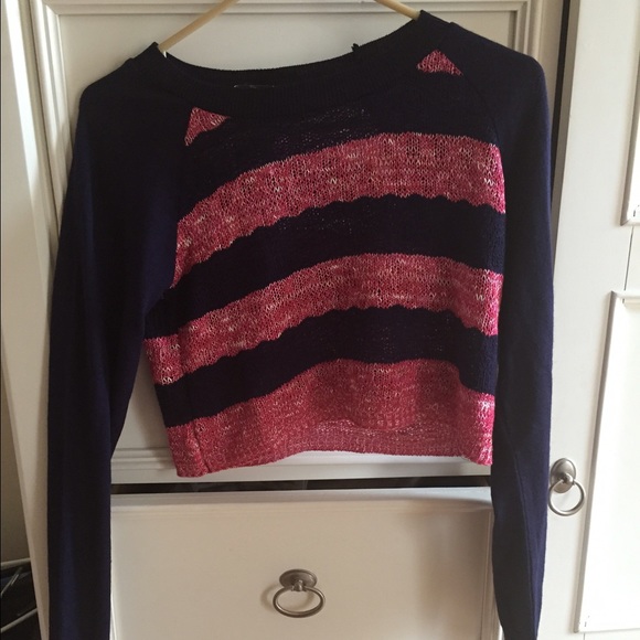 Crop top sweater - Picture 1 of 2