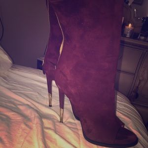 AUTHENTIC GIVENCHY BOOTIES