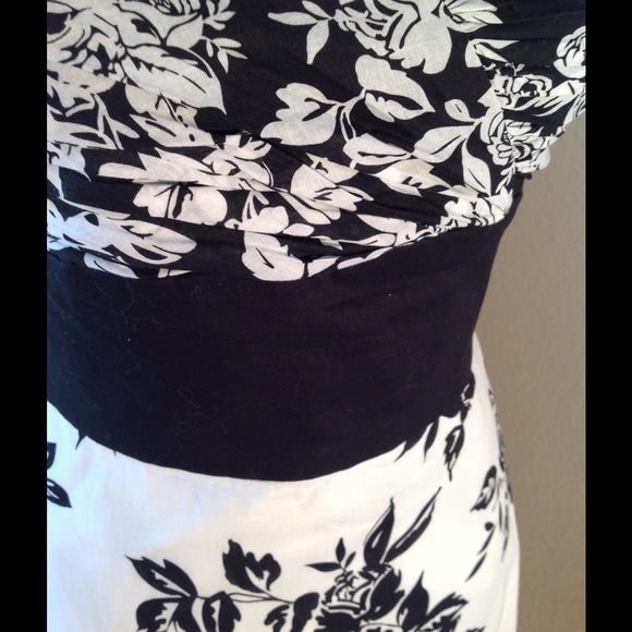 Strapless Dress - Picture 2 of 4