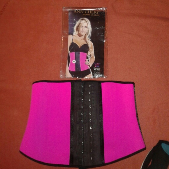 Waist Trainer / Cincher