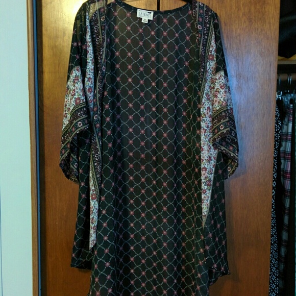 LA Hearts kimono