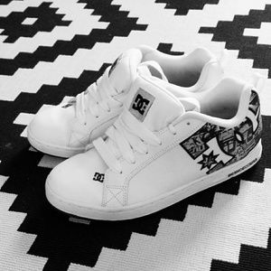 MENS DC SKATER/CASUAL SNEAKERS