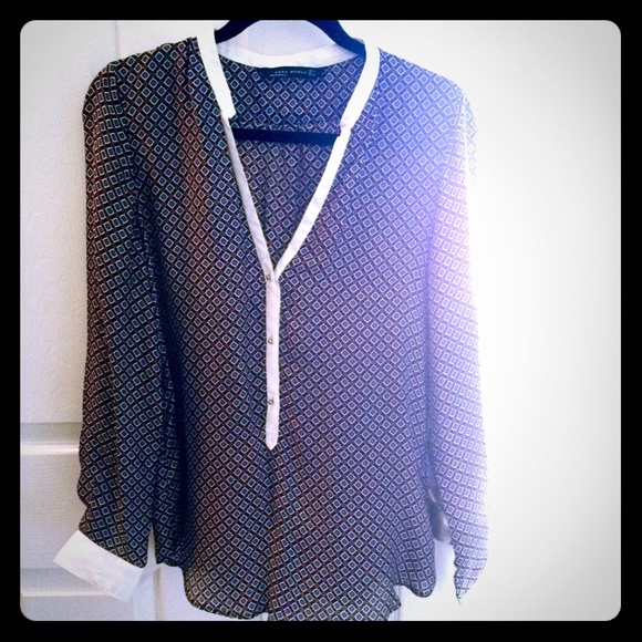 Zara Diamond Print Blouse