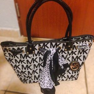 MK tote with scarf
