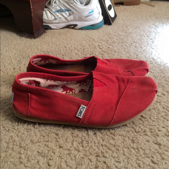 Red toms