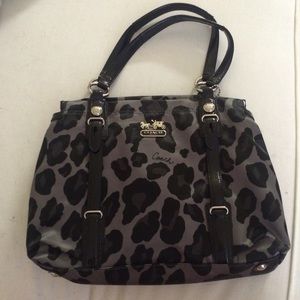 Authentic coach purse! In mint condition!!