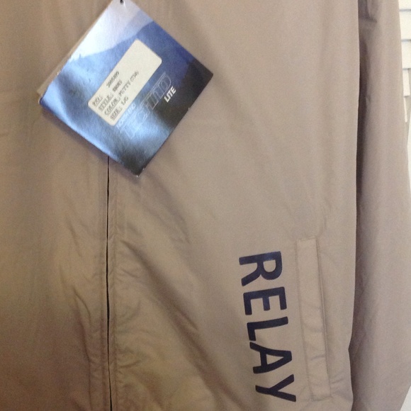 NWT - Relay Light weight jacket - Picture 4 of 4