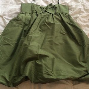Green bow dress!