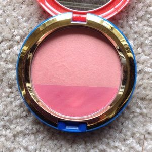 MAC Cosmetics blush in Mighty Aphrodite