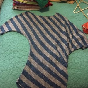 Wet seal sweater