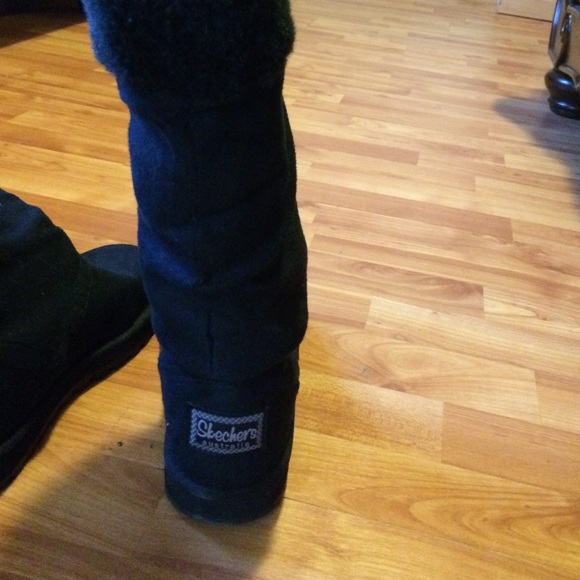 Barely used skechers boots