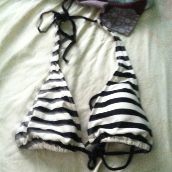 Black&White Swimsuit Top