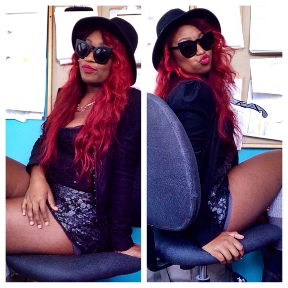 Meet Your Posher , Yuni - Picture 8 of 15