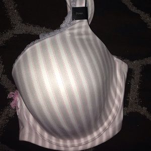 Victoria's Secret lined Demi bra.... Pending