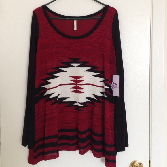 Boutique Sweaters - 🚫SOLD BUNDLE🚫 💓HP💓 Cozy Knit Aztec Tunic