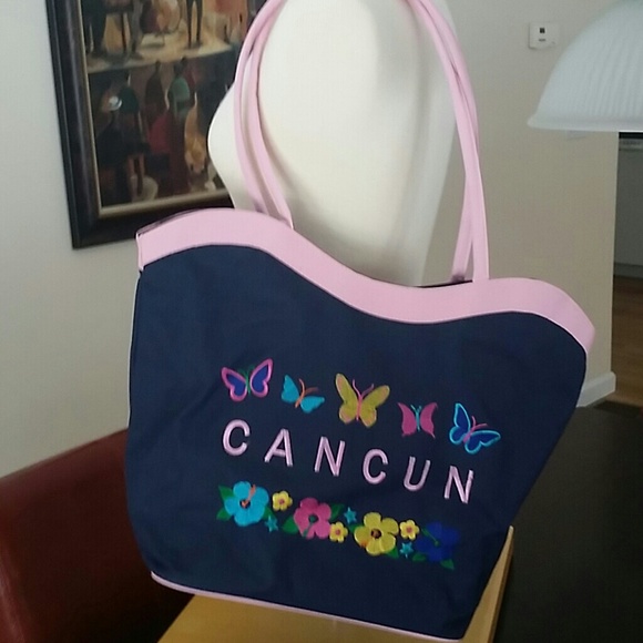 Embroidered beach bag